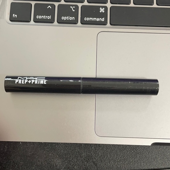 MAC lip prep+ prime lip prime lipstick - Picture 1 of 3
